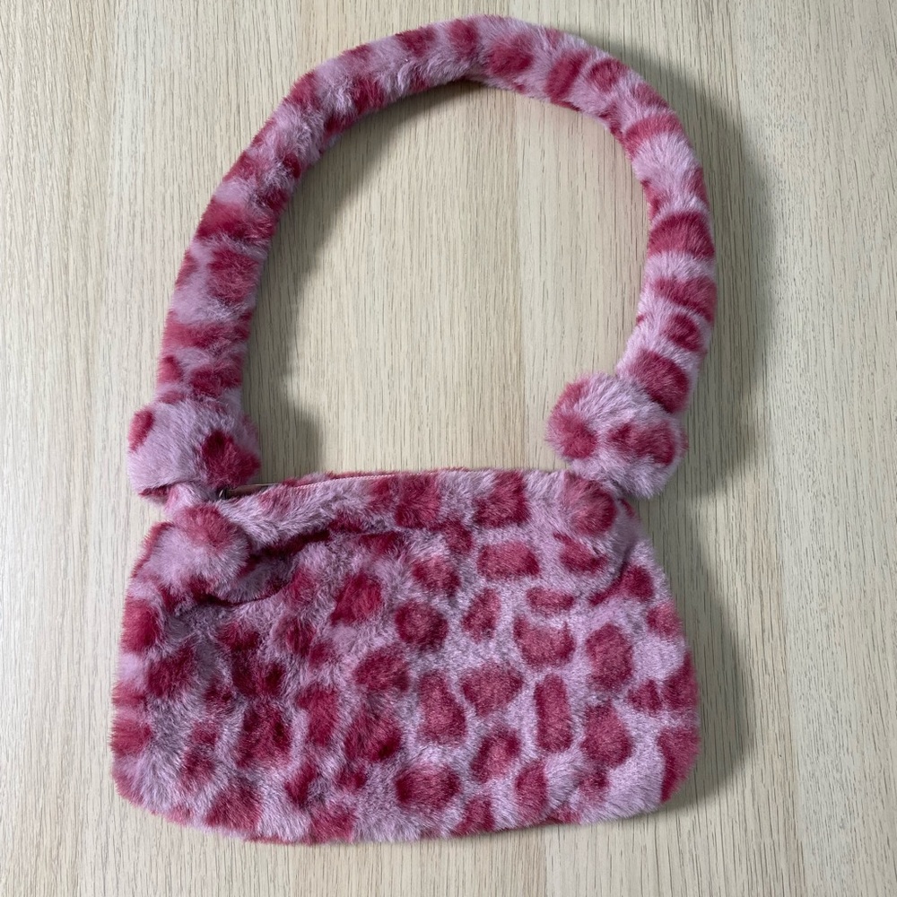 NWOT Fuzzy Pink Cow print Shoulder Bag